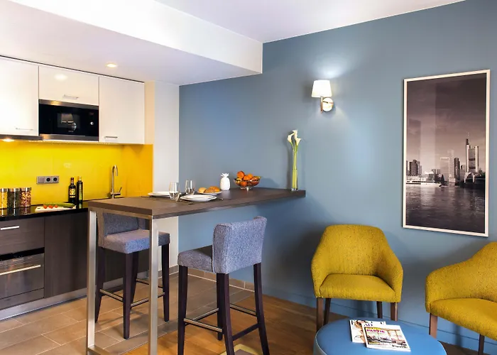 Aparthotel Citadines Centre Frankfurt 4*