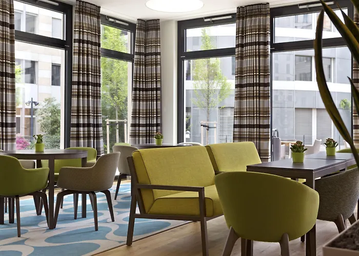 Aparthotel Citadines Centre Frankfurt 4*